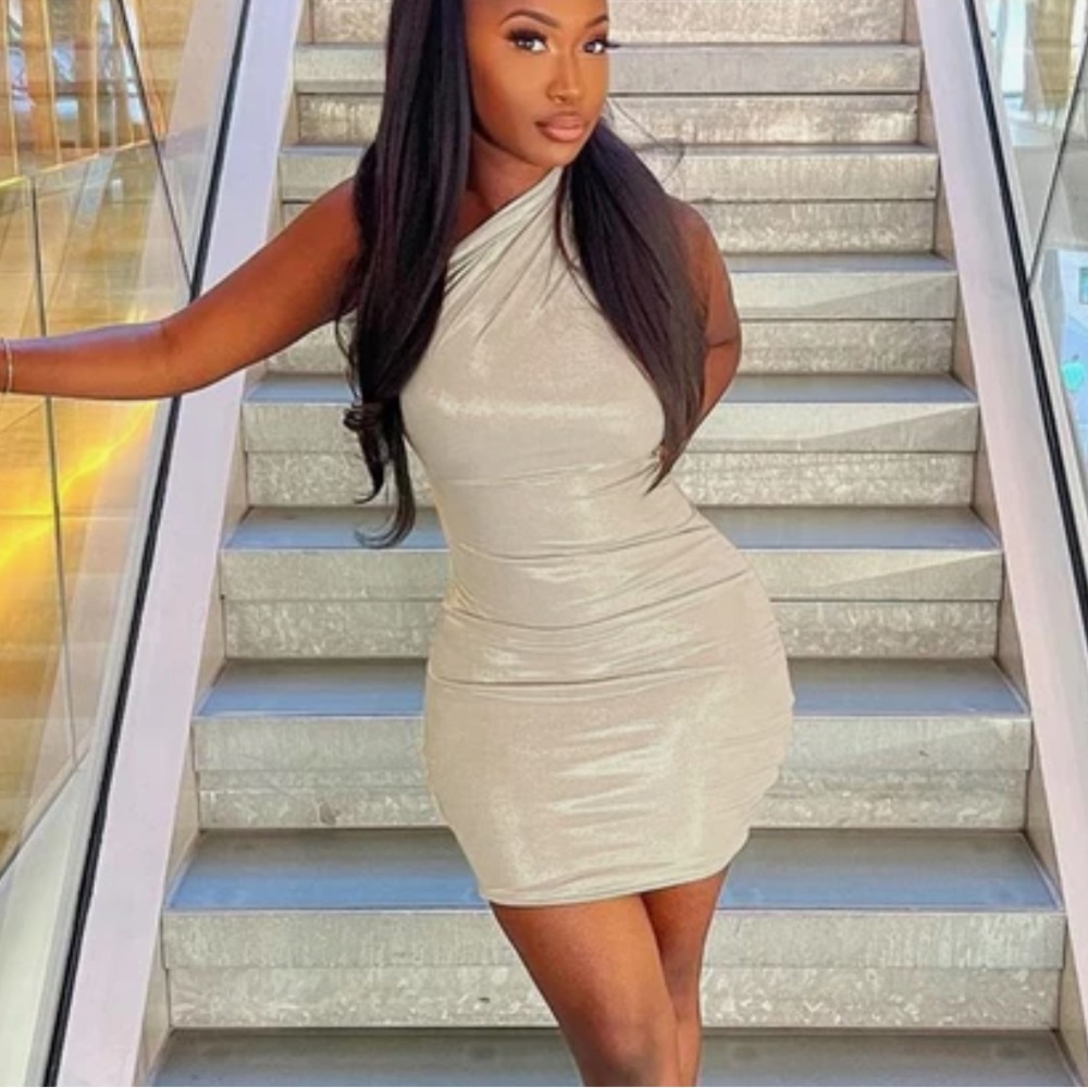 Assymetric dress